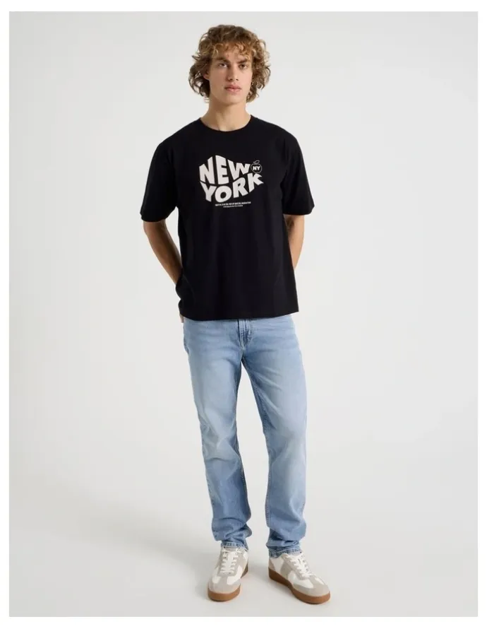 Grab Loose Fit Crew Neck Graphic T-Shirt in Black