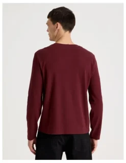 Grab Regular Fit Henley Rib Knit in Red