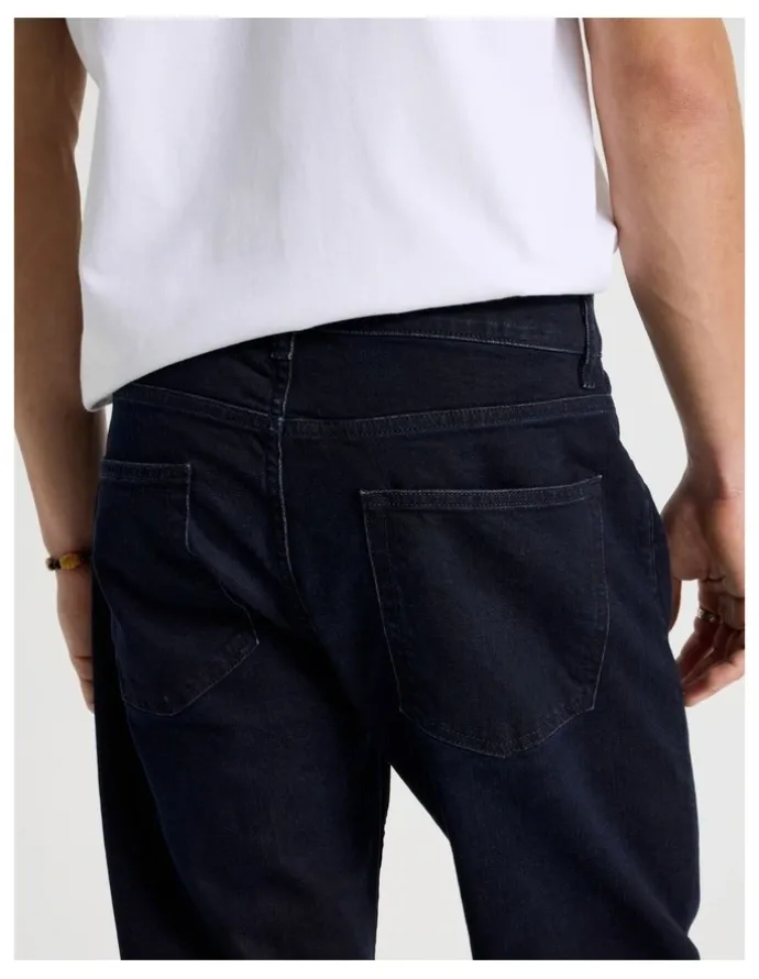 Grab Regular Straight Jeans in Nearly Black
