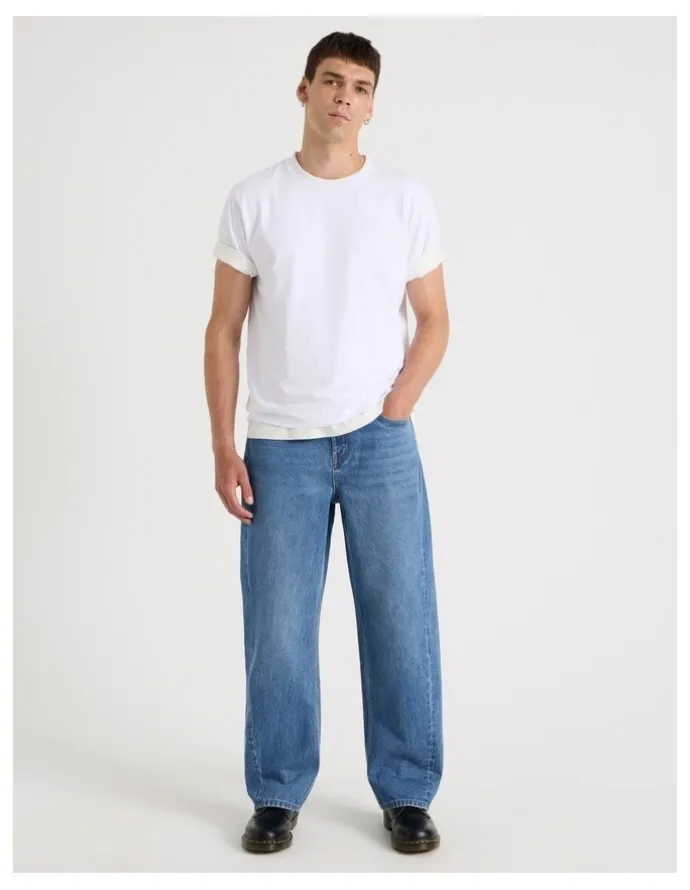 Grab Seam Forward Loose Tinted Jeans in Mid Blues