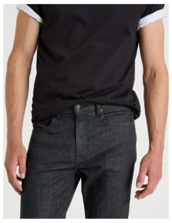 Grab Slim Tapered Jeans in Black