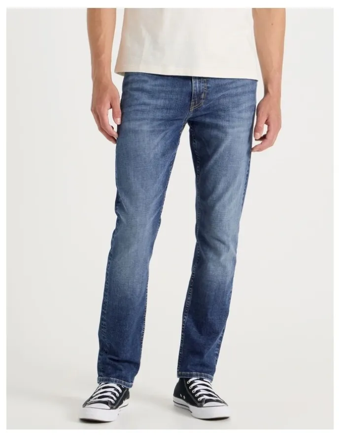 Grab Slim Tapered Jeans in Mid Blues