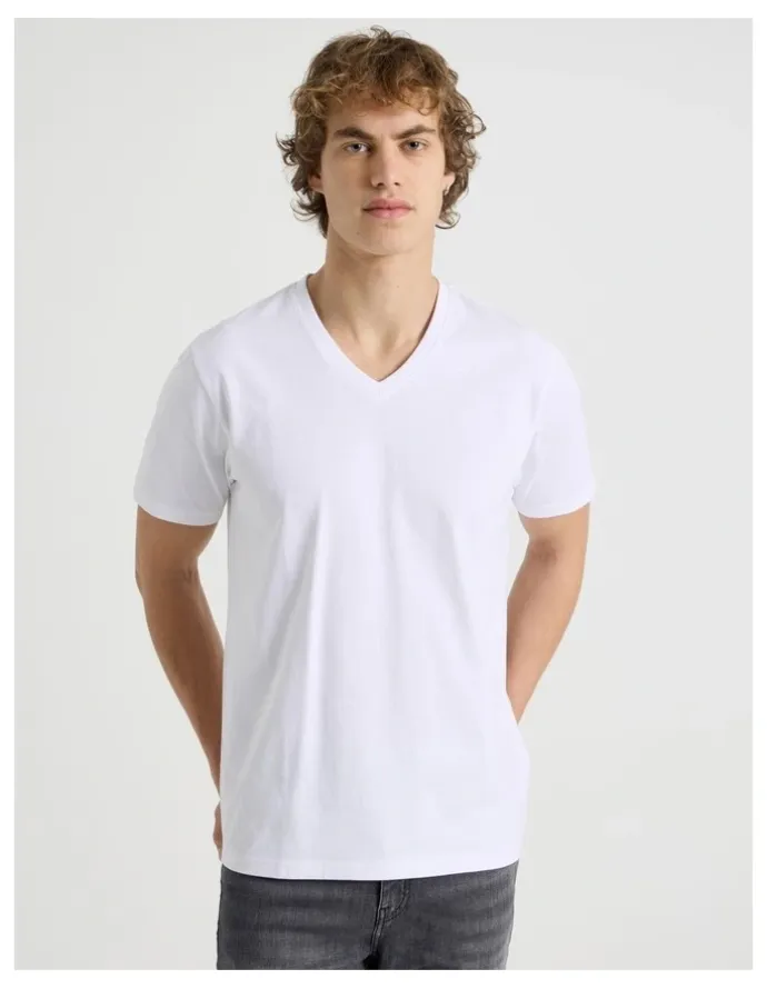 Grab V-Neck T-Shirt in White