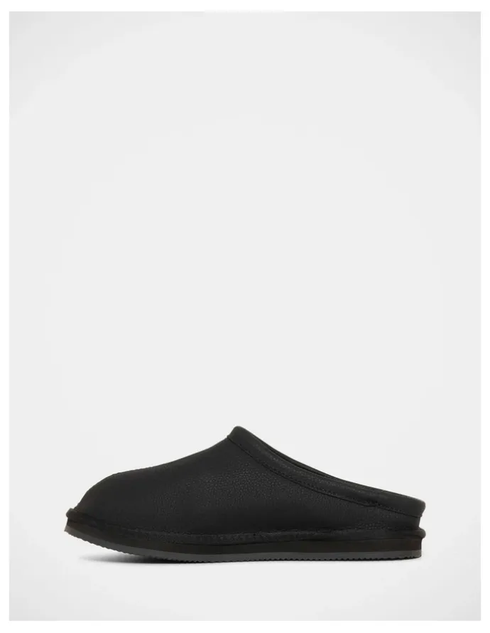 Grosby Bodhi Slippers in Black