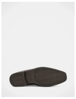 Hush Puppies Alfredo Shoes in Brown