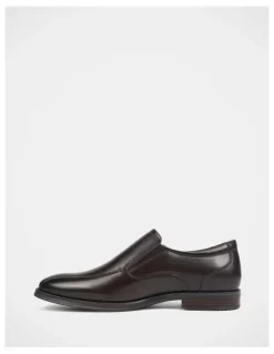 Hush Puppies Bently Shoes In Mahogany