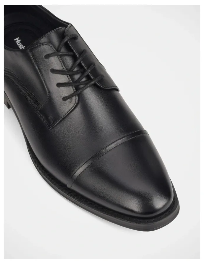 Hush Puppies Bilby Shoes in Black