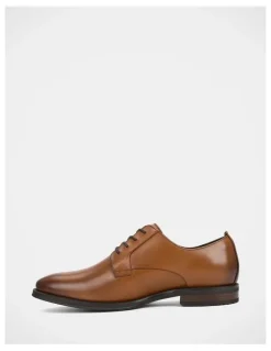 Hush Puppies Bunyip Dress Shoes in Natural