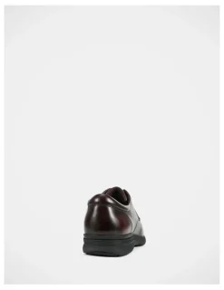 Hush Puppies Legend Dress Shoe in Mahogany