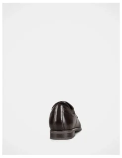 Hush Puppies Nash Shoes in Brown