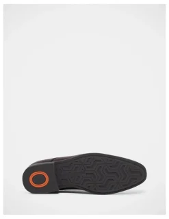 Hush Puppies Nero Shoes in Brown