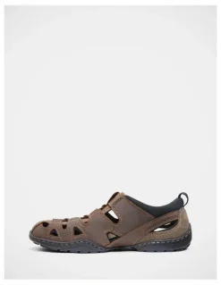 Hush Puppies Sentry Sandals in Brown