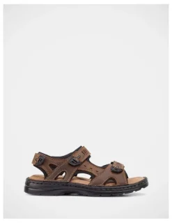 Hush Puppies Simmer Breathable Sandal in Brown