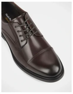 Hush Puppies Upbeat Shoes in Brown