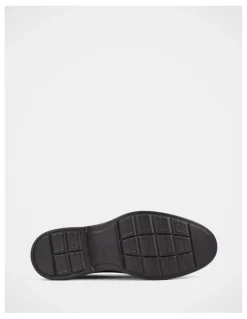 Hush Puppies Upbeat Shoes in Brown