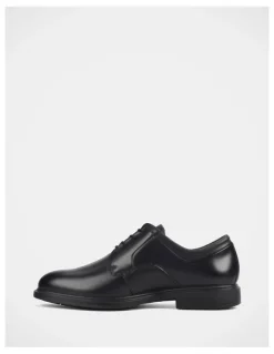 Hush Puppies Zone Shoes in Black
