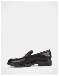 Hush Puppies Zuko Shoes in Brown