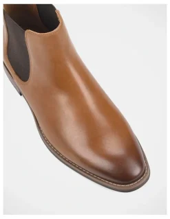 Hush Puppies Banjo Boots in Cognac