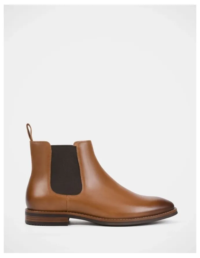 Hush Puppies Banjo Boots in Cognac