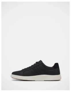 Hush Puppies Gravity Sneaker in Navy Wild