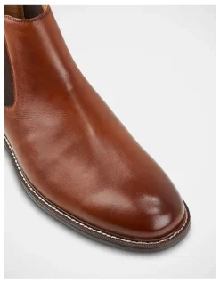 Hush Puppies Hanger Boots in Brown