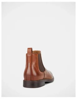 Hush Puppies Hanger Boots in Brown