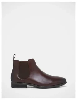 Hush Puppies Norris Boots in Brown