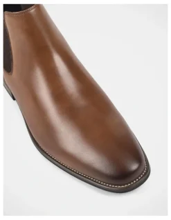 Hush Puppies Wisconsin Boots In Cognac Burnish