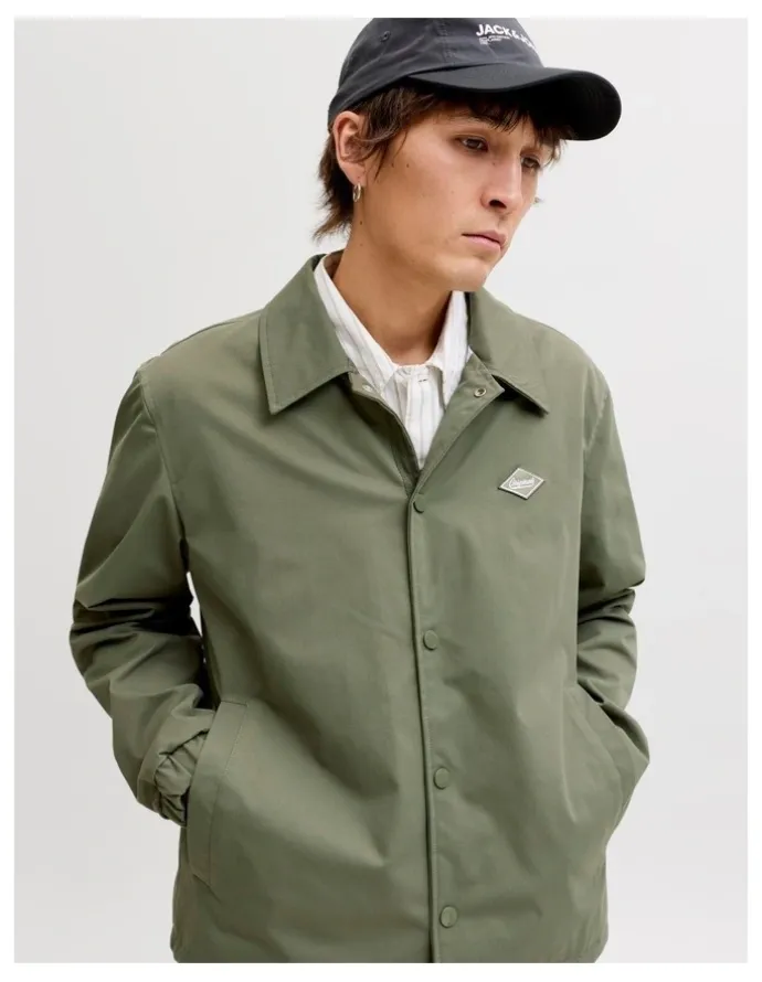 Jack & Jones Catskills Coach Jacket in Green