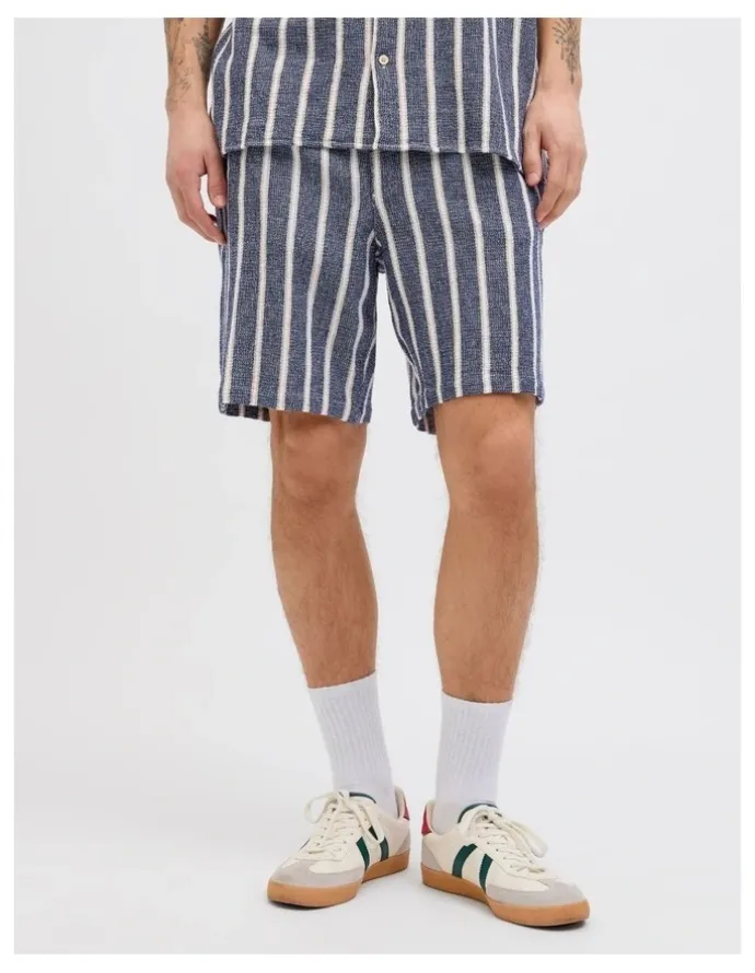 Jack & Jones JPSTJAIDEN COBA Stripe Jog Shorts in Ocean Cavern