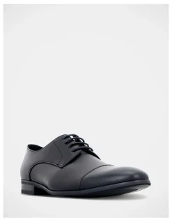 JM Thirty 3 Olen Shoes in Black