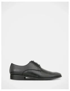 JM Thirty 3 Oslo Shoes in Black