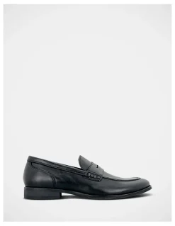 JM Thirty 3 Simon Shoes in Black