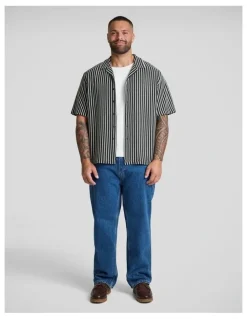 Johnny Bigg Nevis Relaxed Fit Shirt in Black
