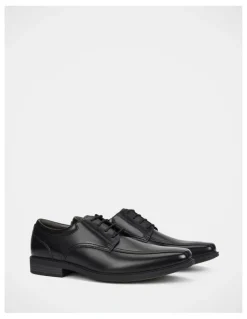 Julius Marlow Decree Dress Shoe in Black