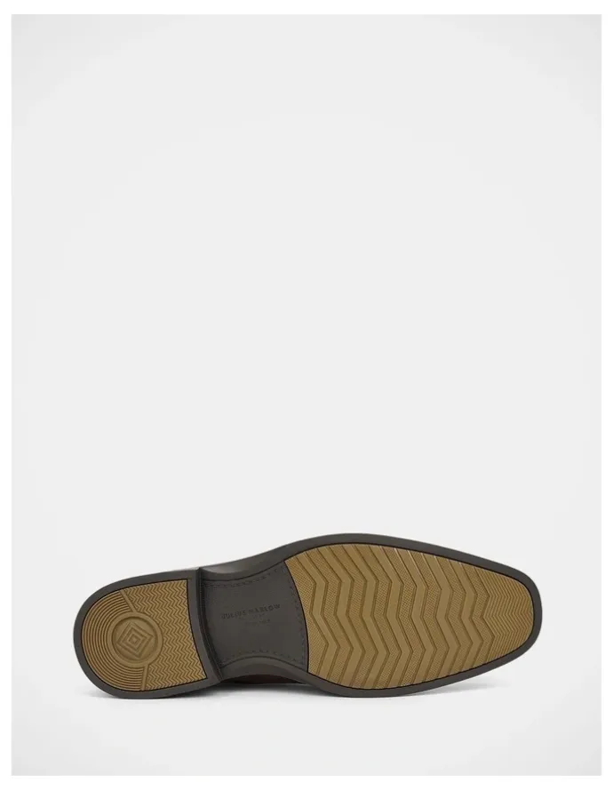 Julius Marlow Decree Dress Shoe in Brown