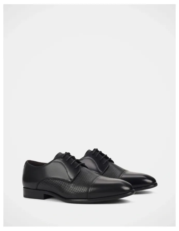 Julius Marlow Helix Shoes in Black