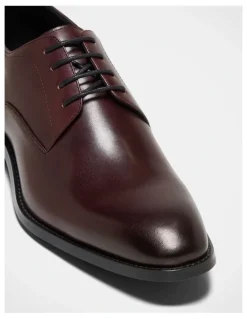 Julius Marlow Joust Dress Shoe in Dark Burgundy