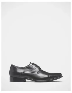 Julius Marlow Knock Toe Cap Derby Lace Up Dress Shoe in Black