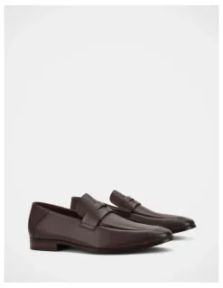 Julius Marlow Luxe Shoes in Brown