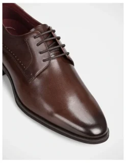 Julius Marlow Zen Dress Shoes in Brown