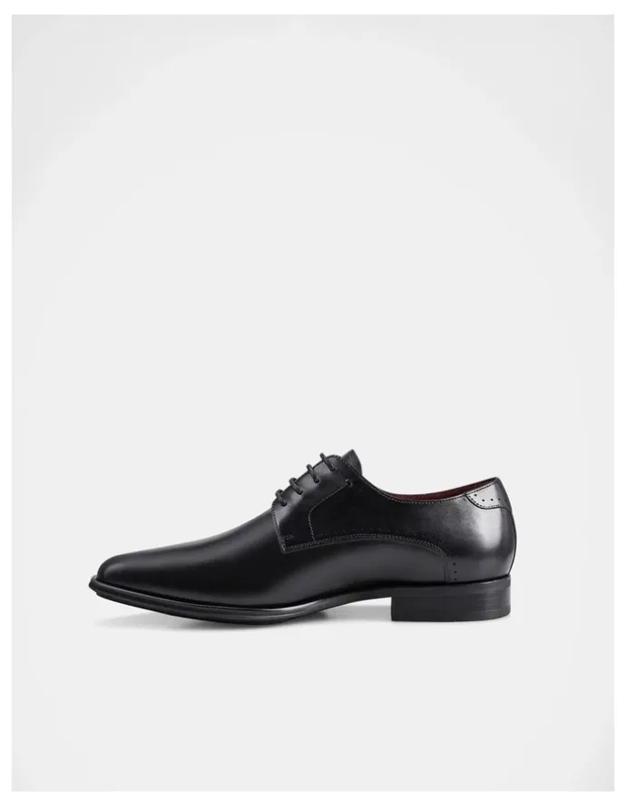 Julius Marlow Zen Dress Shoe in Black