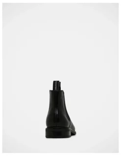 Julius Marlow Gaucho Chelsea Boot in Black