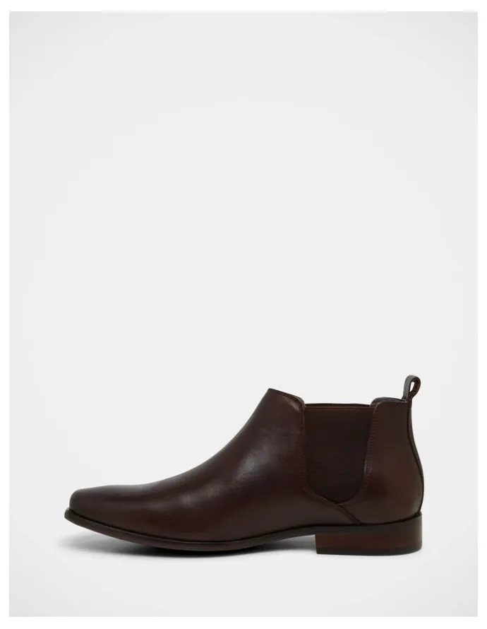 Julius Marlow Kick Chelsea Boots in Mocha