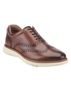 Kenneth Cole Lendal Wingtip Oxford Shoes in Brown