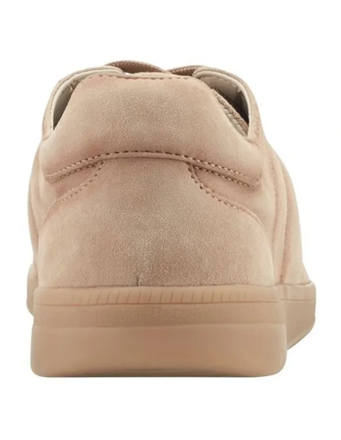 Kenneth Cole Mercer Sneaker in Medium Natural
