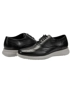 Kenneth Cole Niowox Oxford Shoe in Black