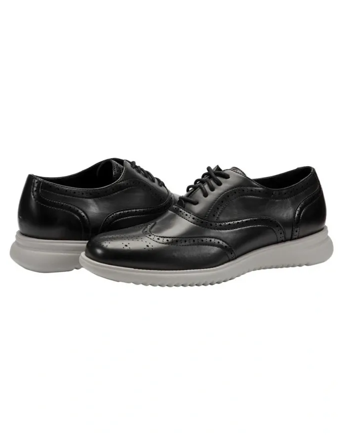 Kenneth Cole Niowox Oxford Shoe in Black