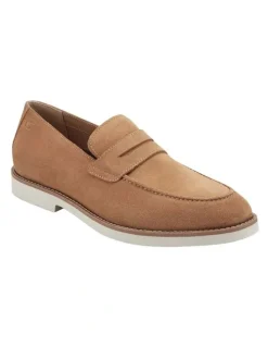 Kenneth Cole Savon Loafer in Tan