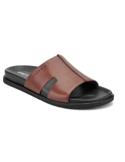 Kenneth Cole Willy Sandal in Tan